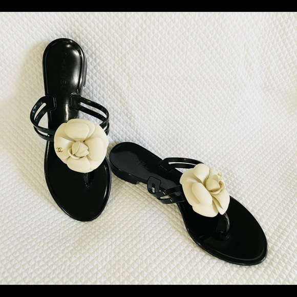 CHANEL CAMELLIA SANDALS Size 37 - Picture 13 of 16